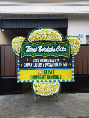Papan Bunga Duka di Telen