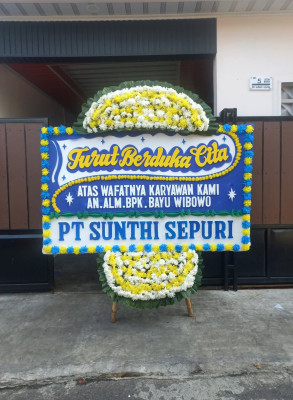 Papan Bunga Duka di Telen