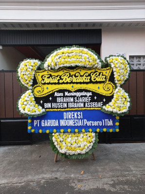 Papan Bunga Duka di Telen